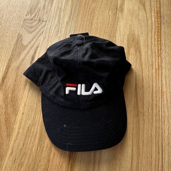 NWT NEW FILA Navy Blue Fila‎ Heritage Cotton Twill Baseball Cap One Size gymwear - Picture 1 of 4
